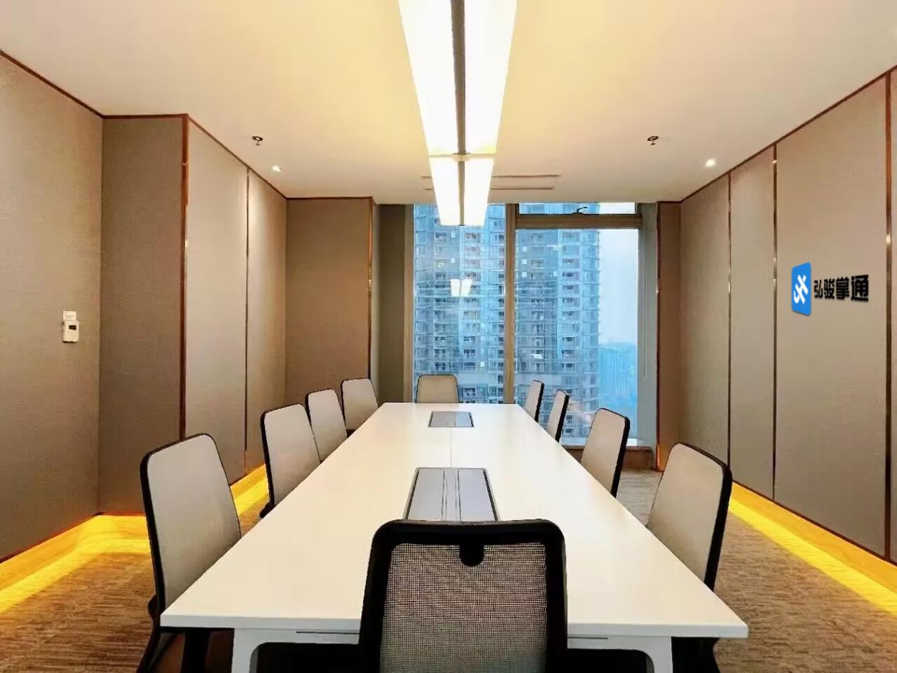 弘骏掌通AI驱动光伏降本增效国企保障可持续发展