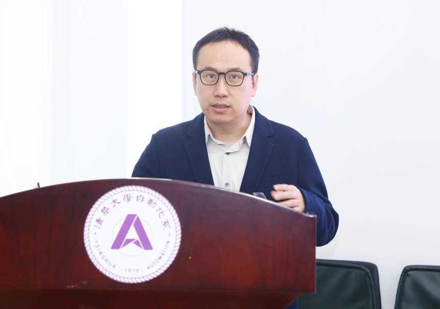 清华大学(自动化系)-加速进化人形机器人 联合研究中心揭牌仪式举行