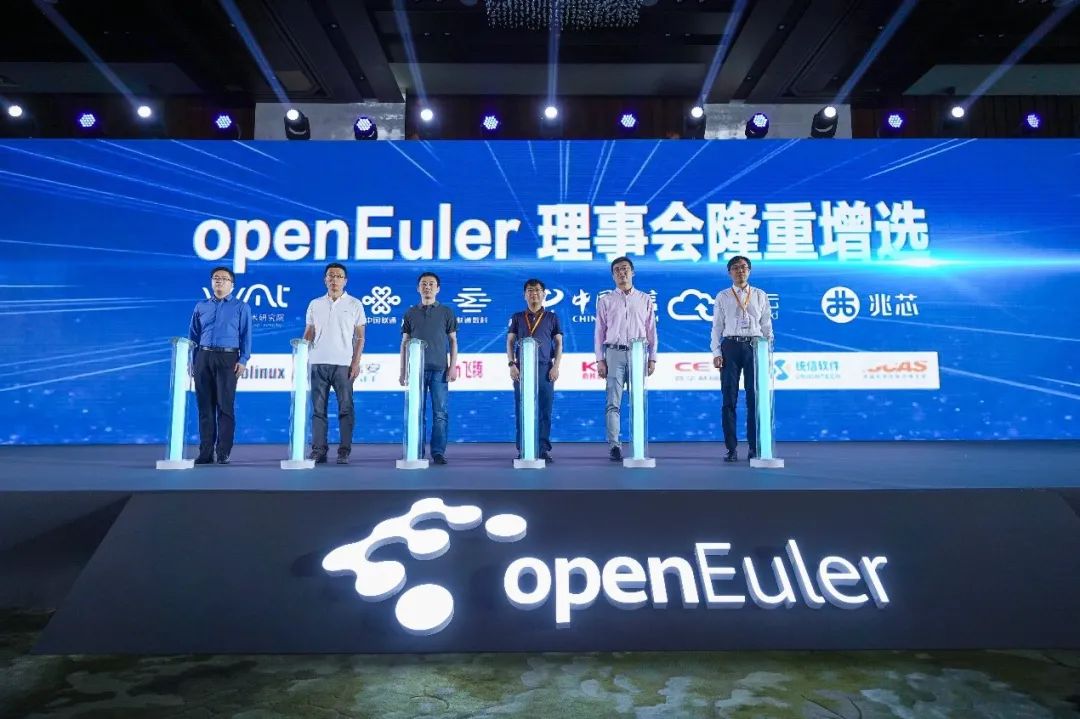 新增电信、联通等四家企业为 openEuler 理事会成员，百度正式加入社区
