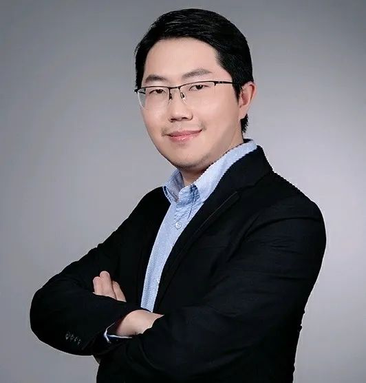 杨涛.jpg
