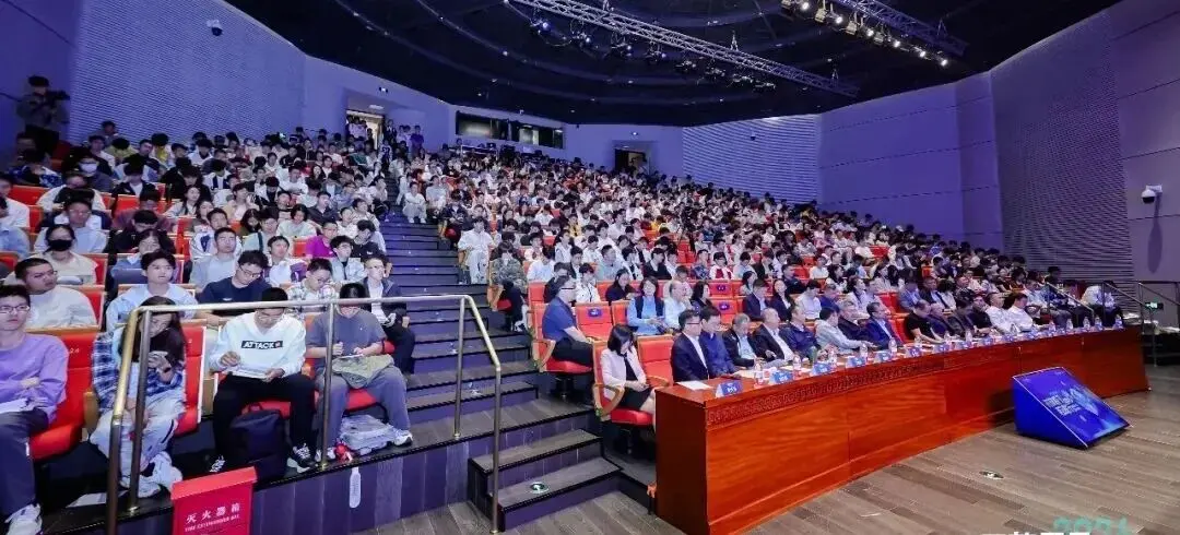 openKylin走进北京理工大学：让开源学习连接社区实践